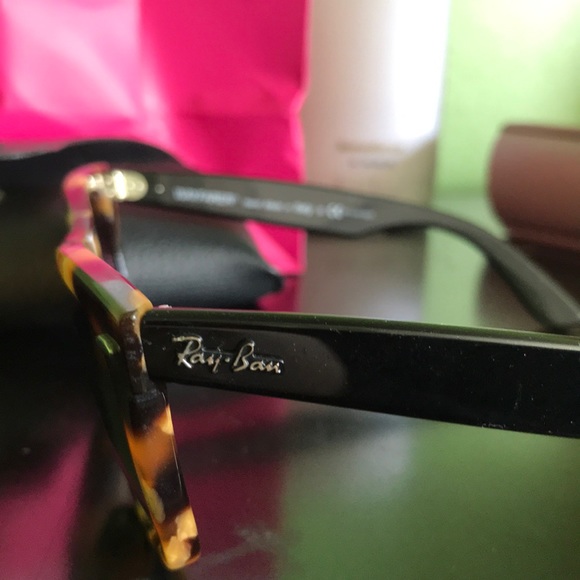 COPY - Tortoise Shell Raybans - Picture 2 of 4